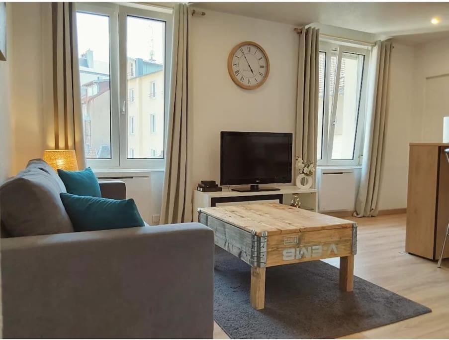 Spacieux T2 Cosy En Face De La Gare Avec Garage ! 贝尔福 外观 照片